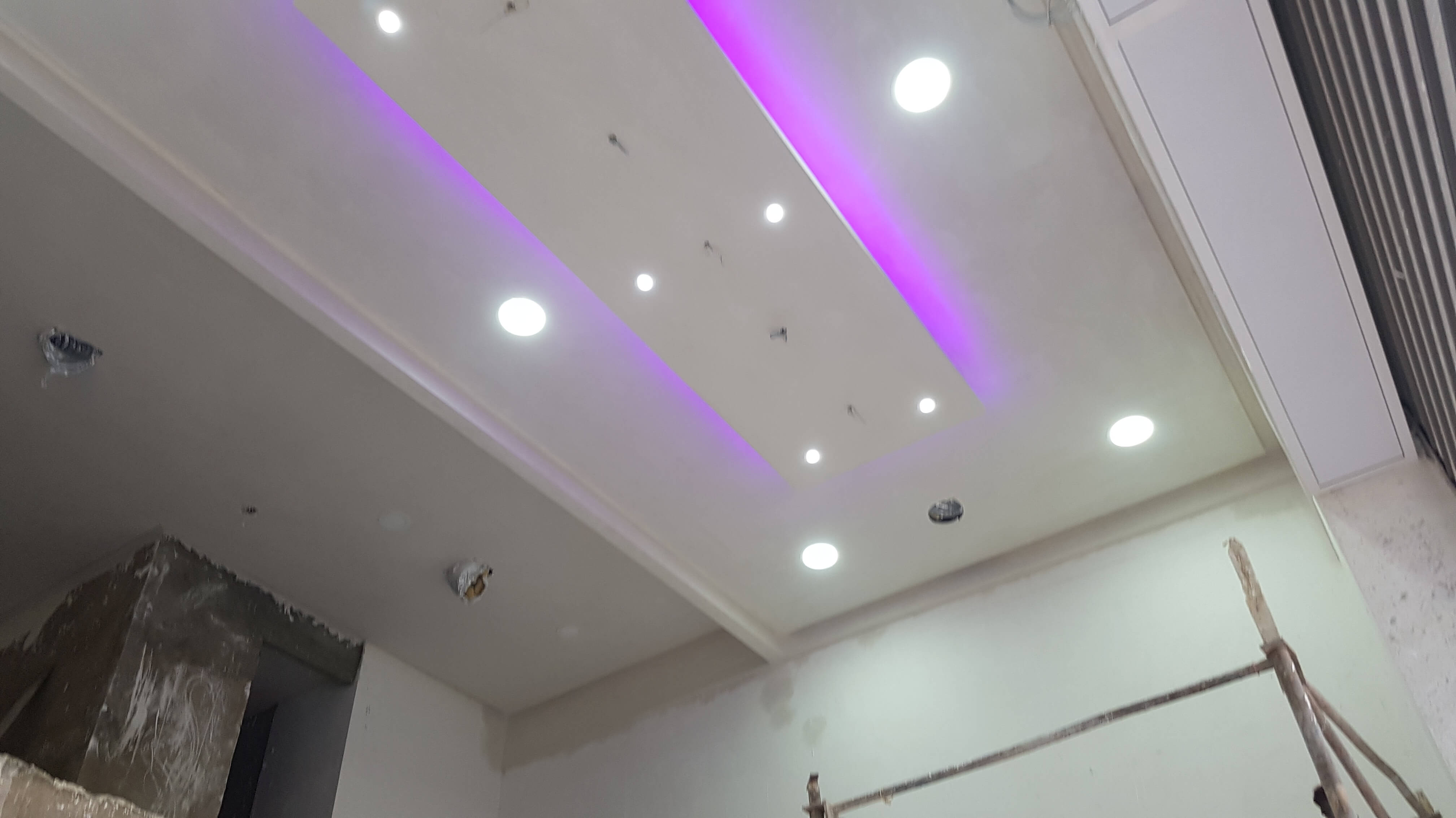 Réalisation Faux plafonds & Cloisons amovibles